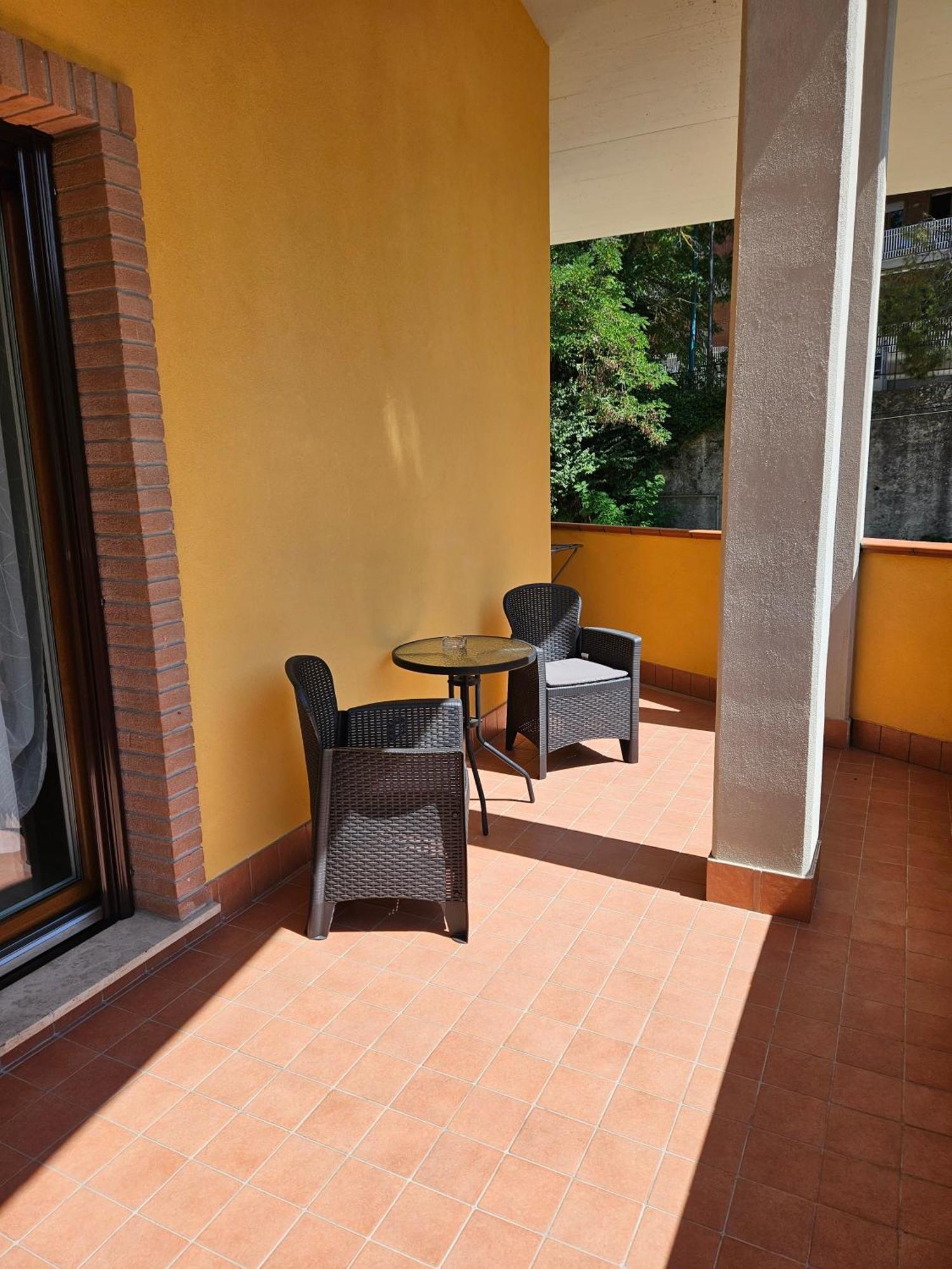 Villa Center Appartamenti Nel Verde In Citta Campobasso Eksteriør bilde