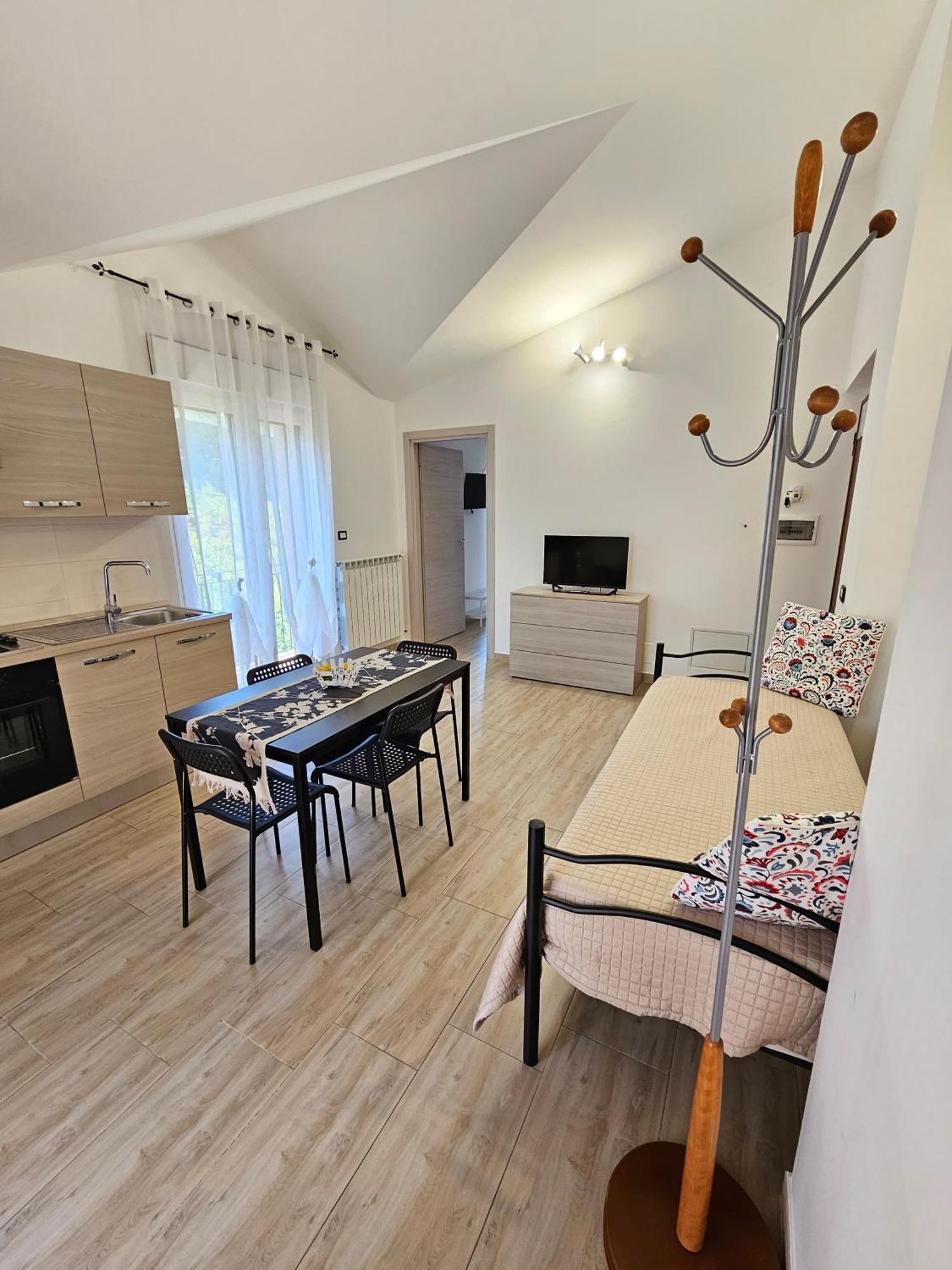 Villa Center Appartamenti Nel Verde In Citta Campobasso Eksteriør bilde