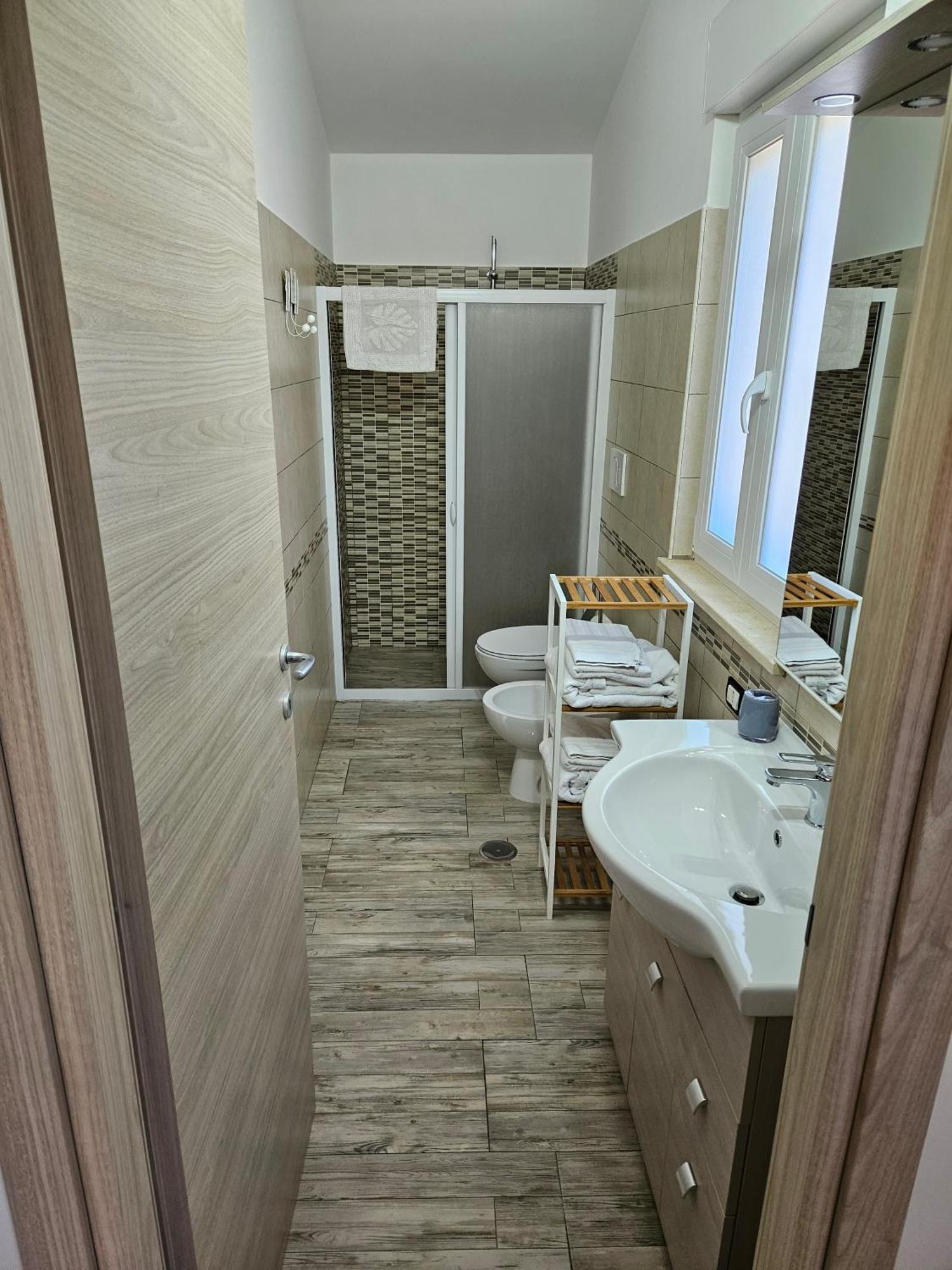 Villa Center Appartamenti Nel Verde In Citta Campobasso Eksteriør bilde