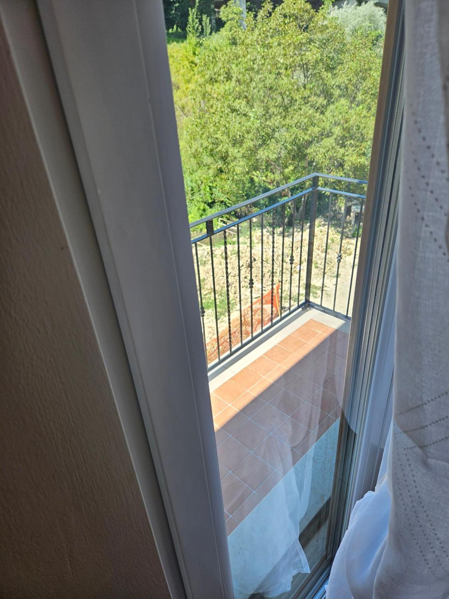 Villa Center Appartamenti Nel Verde In Citta Campobasso Eksteriør bilde